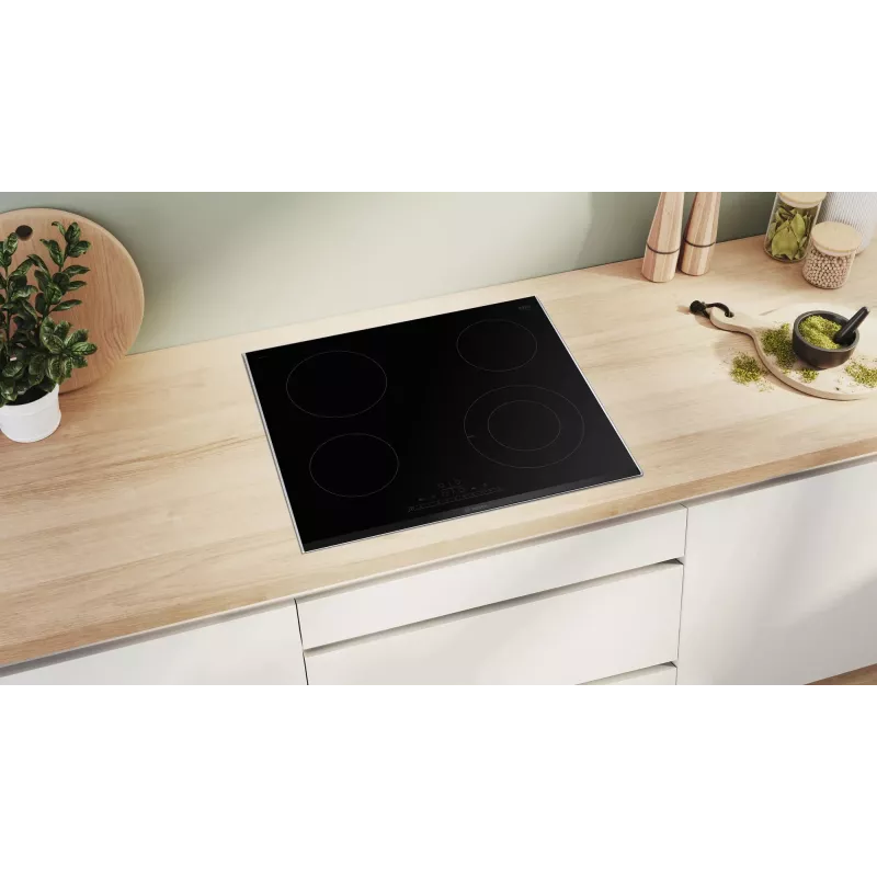 Placa de cozinha Bosch Serie 6 PKF675FP2E preta de encastrar 60 cm placa vitrocerâmica 4 zonas