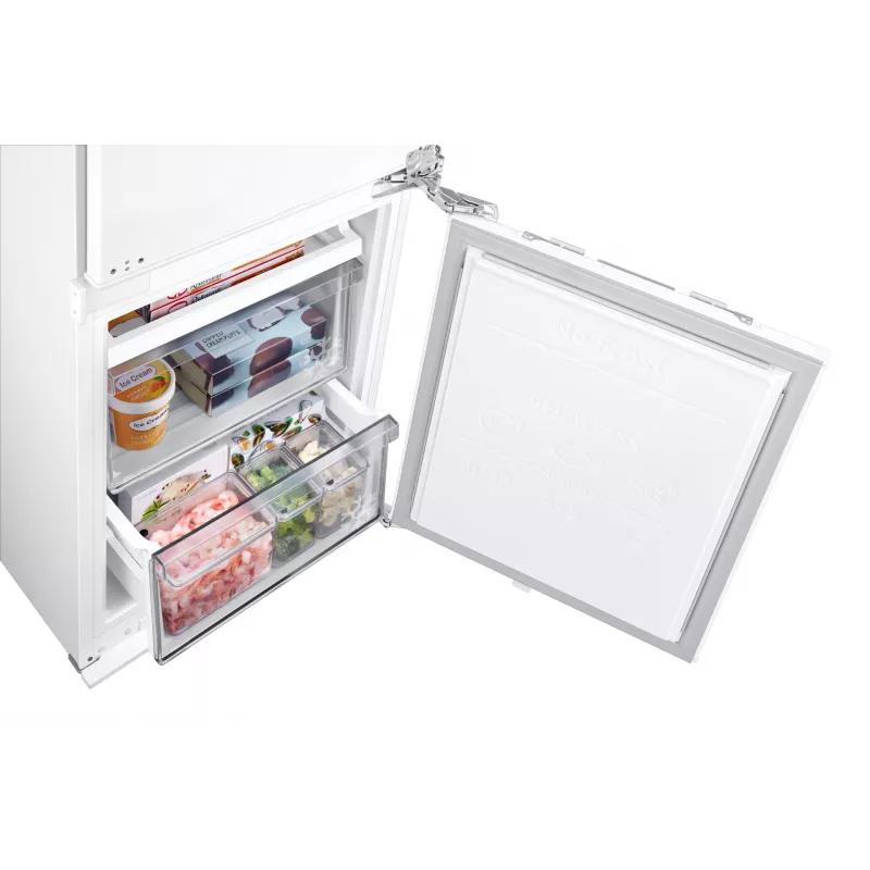 Combinado de frigorífico e congelador Samsung BRB70F30AEF0EO de encastrar 298 L branco