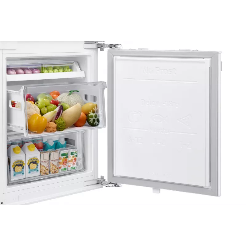 Combinado de frigorífico e congelador Samsung BRB70F30AEF0EO de encastrar 298 L branco