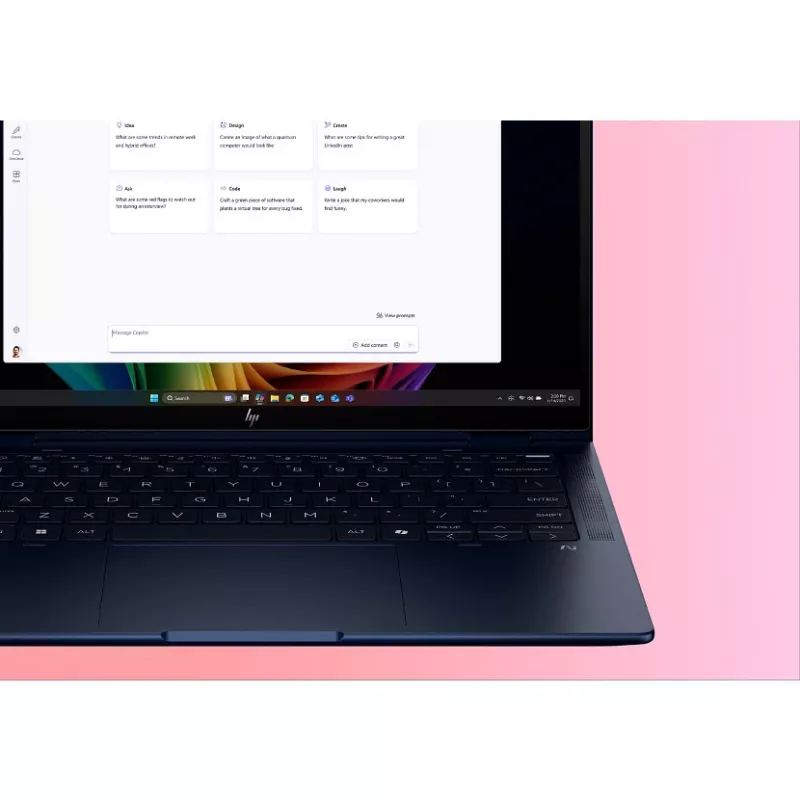 Portátil híbrido HP EliteBook X Flip G1i 14 polegadas Intel Core Ultra 7 32 GB 1 TB Windows 11 Pro