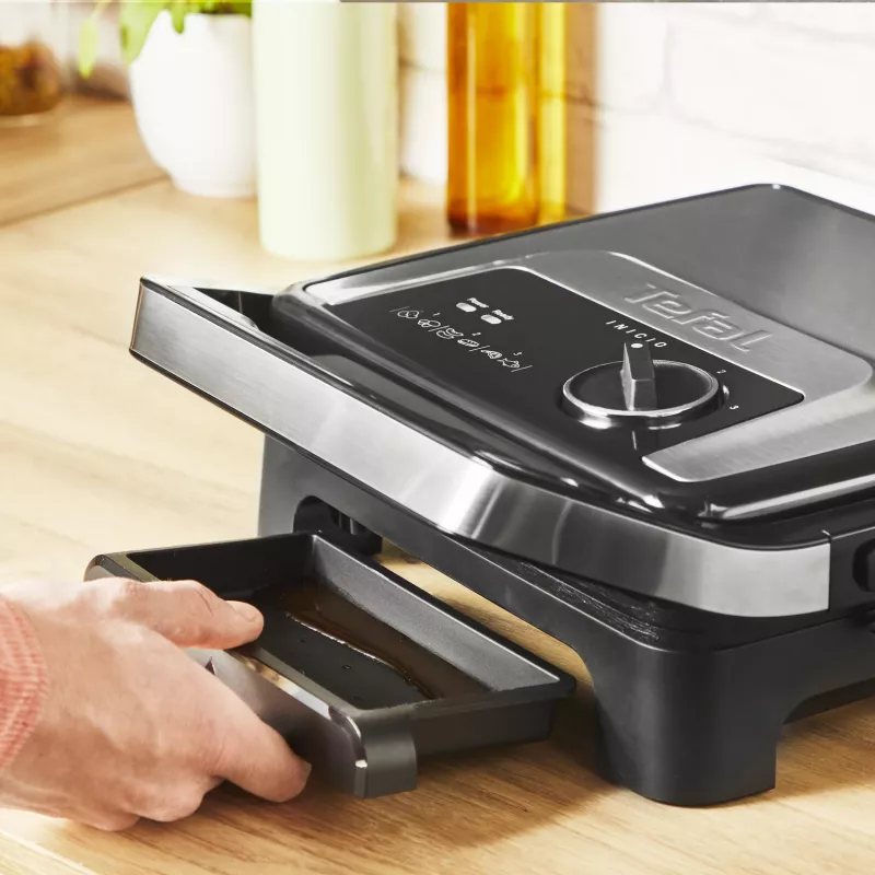 Grelhador de contacto Tefal Inicio Adjust GC272D10 com placas antiaderentes e temperatura ajustável