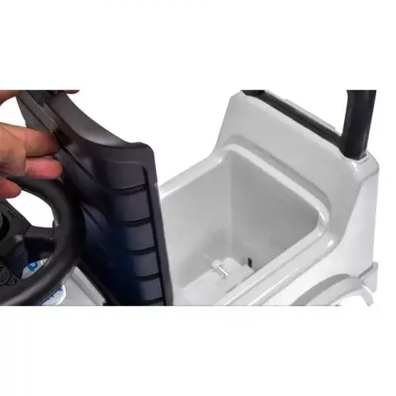 Carro de deslizar Jamara Mercedes-Benz Antos 4 rodas efeitos de luz