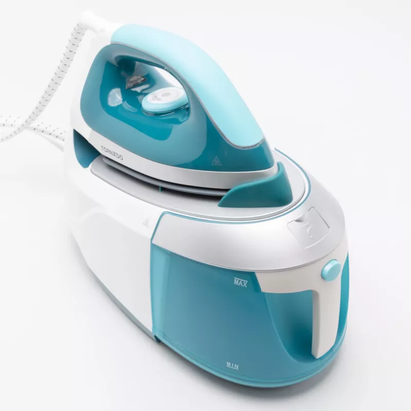TORNADO TSS-2400D | Estação de engomar a vapor digital com base cerâmica e golpe de vapor de 280 g