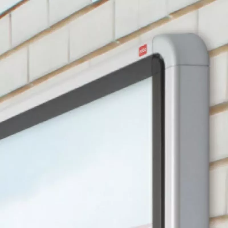 Quadro de avisos magnético com fecho Nobo Premium Plus Outdoor 6xA4