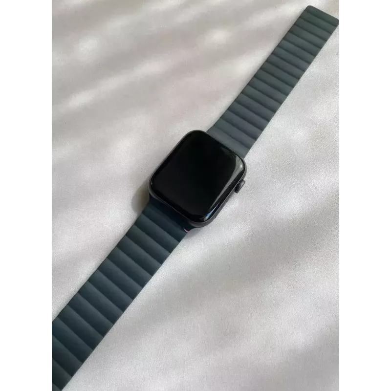 Pulseira Decoded D22AWS40TSL3SCL acessório para smartwatch preta silicone