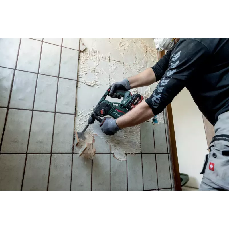 Martelo perfurador Metabo KH 18 LTX BL 24