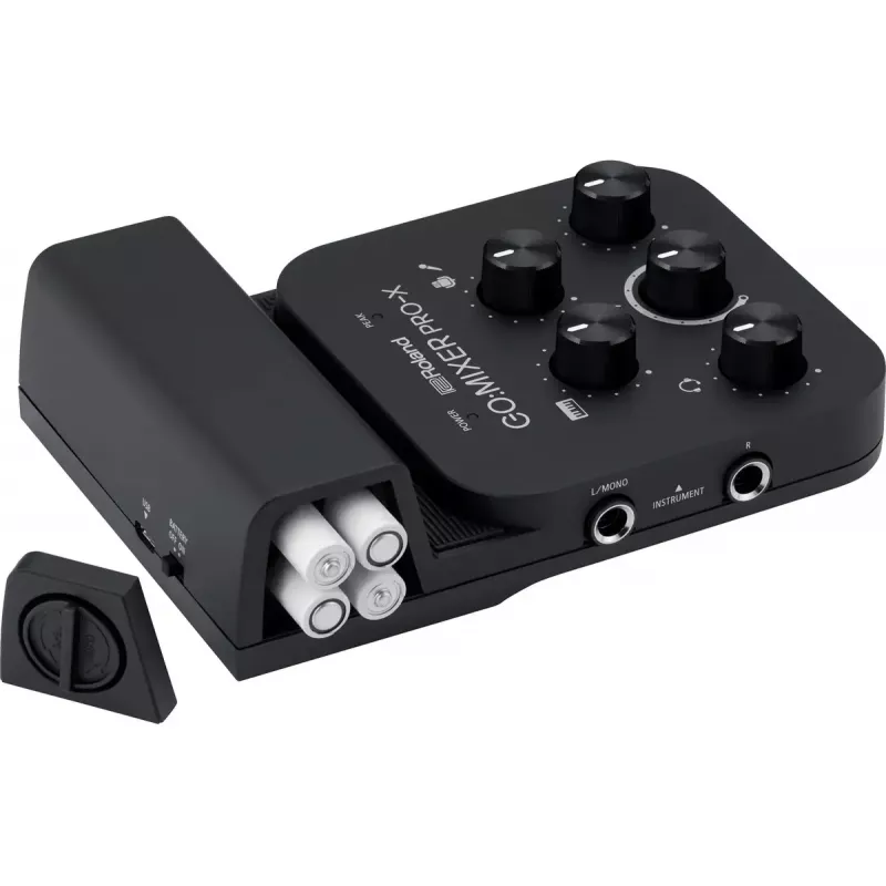 Misturadora de áudio Roland GO:MIXER PX 11 canais preto branco
