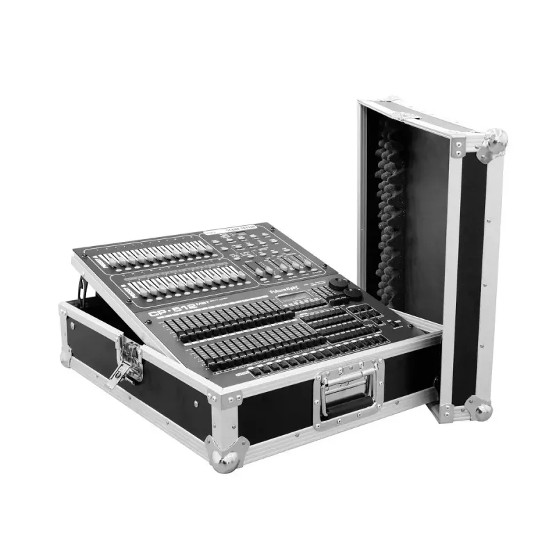 Flightcase Roadinger 3011157D preto prateado