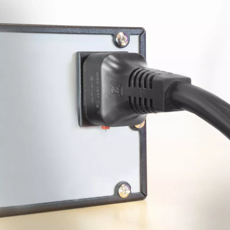 ACT cabo de alimentação C19 IEC Lock – extremidade aberta preto 2 m, PC1174, pack de 5