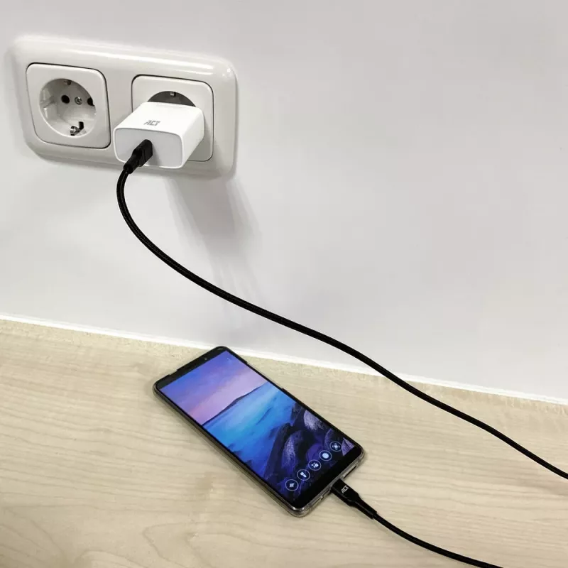 Cabo de carregamento/dados USB 2.0 ACT ficha C - ficha C 1 metro, nylon