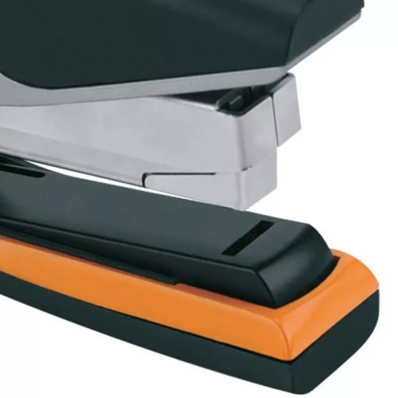 Agrafador manual Rexel Optima 40 Low Force prateado/preto, 40 folhas, preto, laranja, prateado, metal, 7 cm, 600 g, 40 x 190 x 80 mm