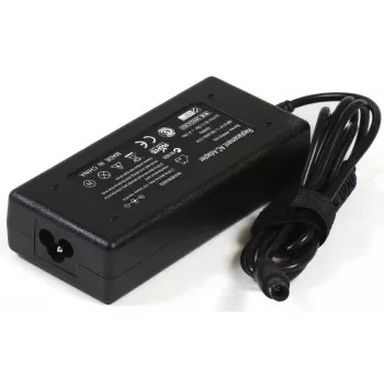 CoreParts MUXMBA-00019 fonte de alimentação/inversor para interiores, 65 W, preto