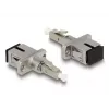 Acoplador híbrido de fibra ótica DeLOCK LC simplex macho para SC simplex fêmea bege