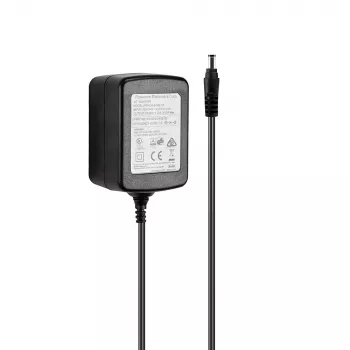 Fonte de alimentação multinacional Lindy 24VDC 1.25A, 5,5/2,1mm, universal, interior, 100 - 240 V, 50/60 Hz, 30 W, 24 V