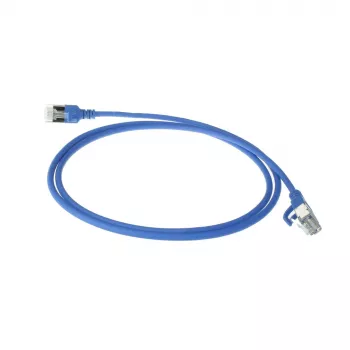 Cabo de rede slimline para centro de dados ACT azul 10 metros LSZH U/FTP CAT6A com fichas RJ45 com proteção das patilhas