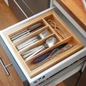 Bandeja organizadora Westmark 14492270 para interior de armário 290mm de largura 335mm de profundidade
