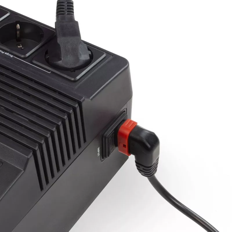 Cabo de alimentação ACT C14 - C13 IEC Lock (angular) preto 3 m, PC2049