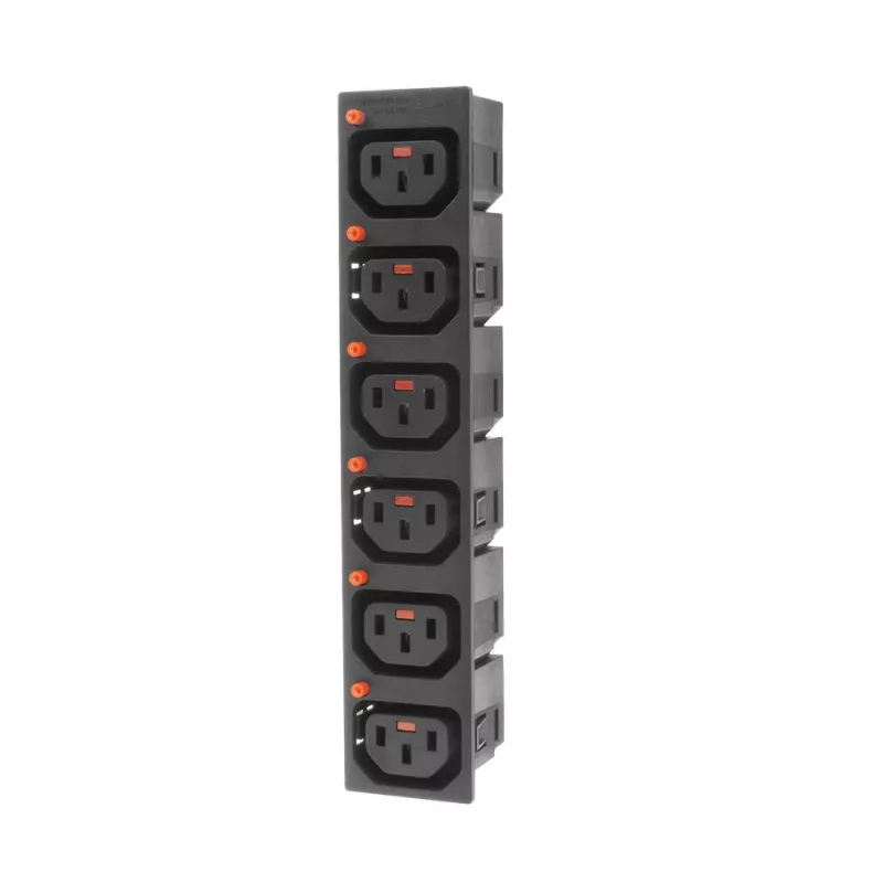 ACT C13 IEC Lock Net Entree (6 saídas) - preto, PA135015BK6