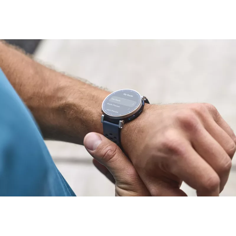 Smartwatch Amazfit W2558GL2N — 1,32 polegadas (3,35 cm) AMOLED 466×466 px, GPS, 365 mAh, bracelete de silicone (azul)