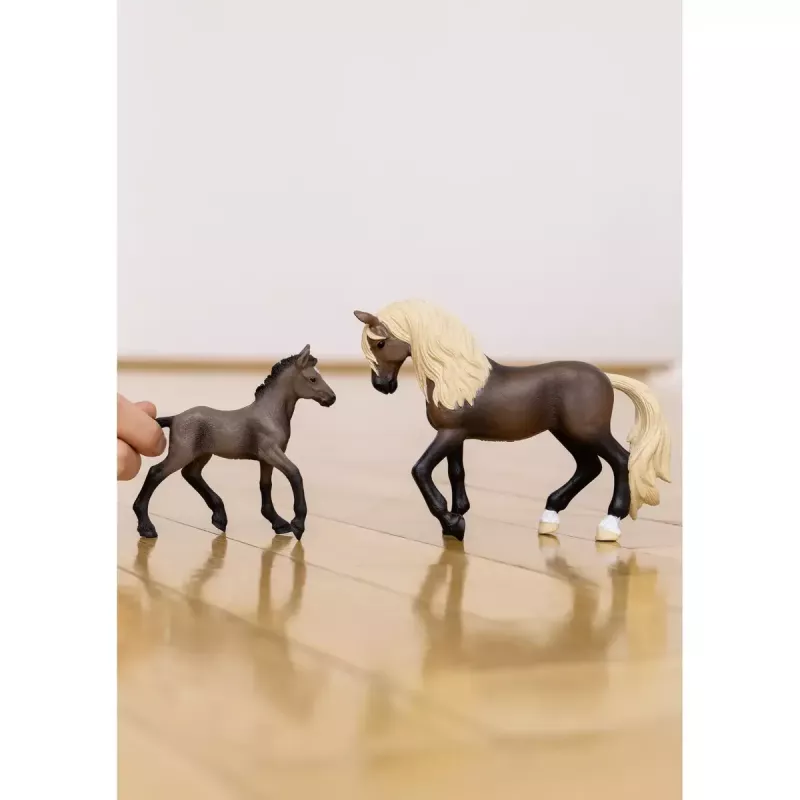 Figura de cavalo Schleich Peruanischer Paso-Hengst modelo 13952, para crianças a partir dos 5 anos, bege/castanho