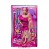 Boneca Barbie Fun & Fancy Hair com cabelo loiro comprido e colorido e acessórios de styling