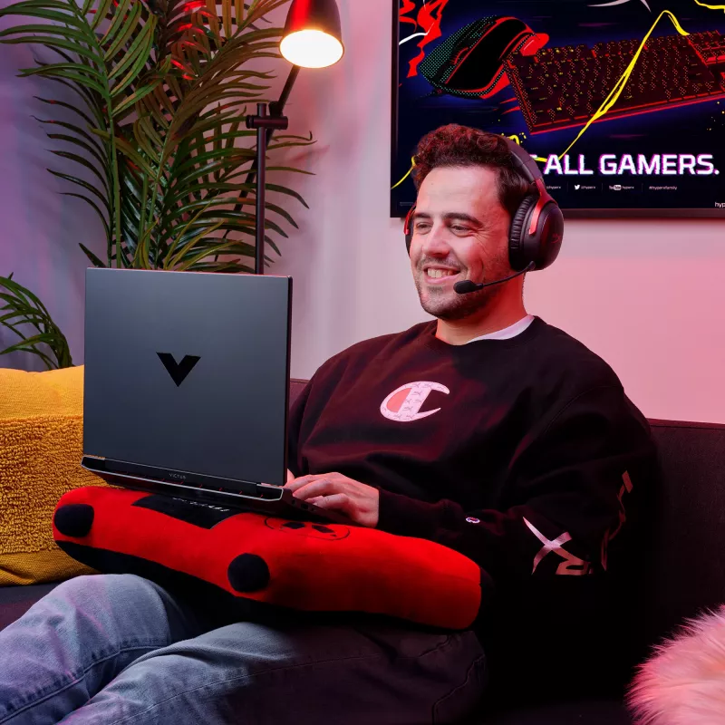HyperX Cloud III Wireless - Auscultador para gaming, preto, China, circum-aural, fechado, ativo, 155 mm