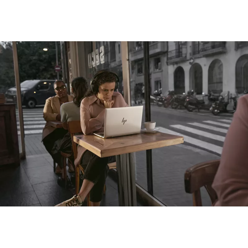 Portátil HP EliteBook 8 G1i 14
