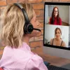 Lindy L118 headset sem fios com cancelamento de ruído e estação de carregamento