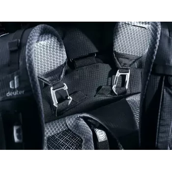 Mochila DEUTER Aircontact Pro 75+10 — capacidade 75+10 l, preta, durável e repelente à água