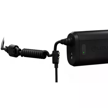 Lanterna de cabeça Led Lenser H15R Core — lanterna LED de cabeça, 2500 lm, bateria 21700, IP67, alcance de 250 m, 4 níveis de potência, alumínio, preto