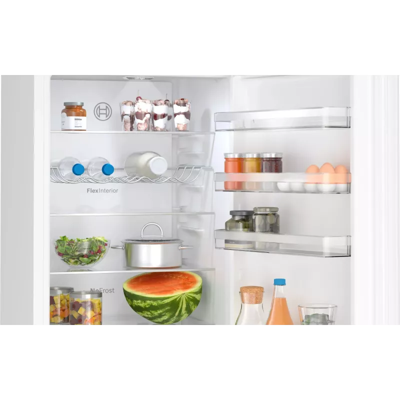 Combinado frigorífico-congelador de livre instalação Bosch Serie 4 KGN392WCF 363 L branco