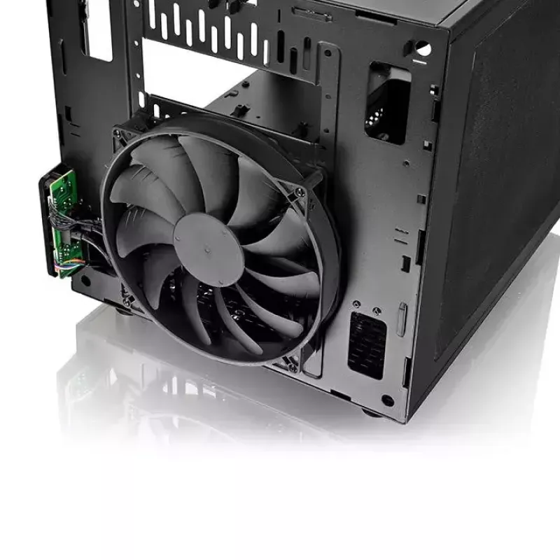 Caixa de PC Thermaltake Core V21 Cube preta