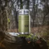 Garrafa térmica de almoço M-TAC UN-R02-750A 750 ml com colher de aço inoxidável dobrável, verde azeitona
