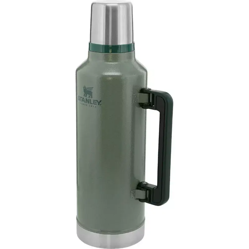 Garrafa térmica STANLEY The Legendary Classic 2,3 L modelo 2807935044, aço inoxidável com isolamento a vácuo