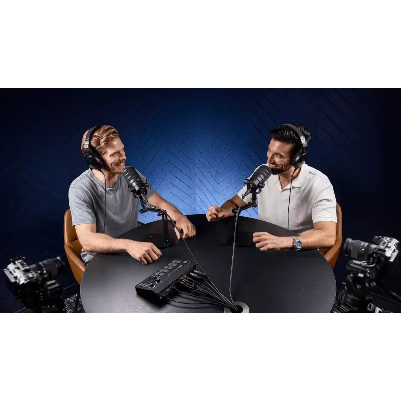 Consola de produção multicanal para podcast e livestream Rode RodeCaster Video S RCVS-E – ecrã tátil, Wi‑Fi, Bluetooth 5.3, 5x USB-C, 3x entrada HDMI, 1x saída HDMI, microSD