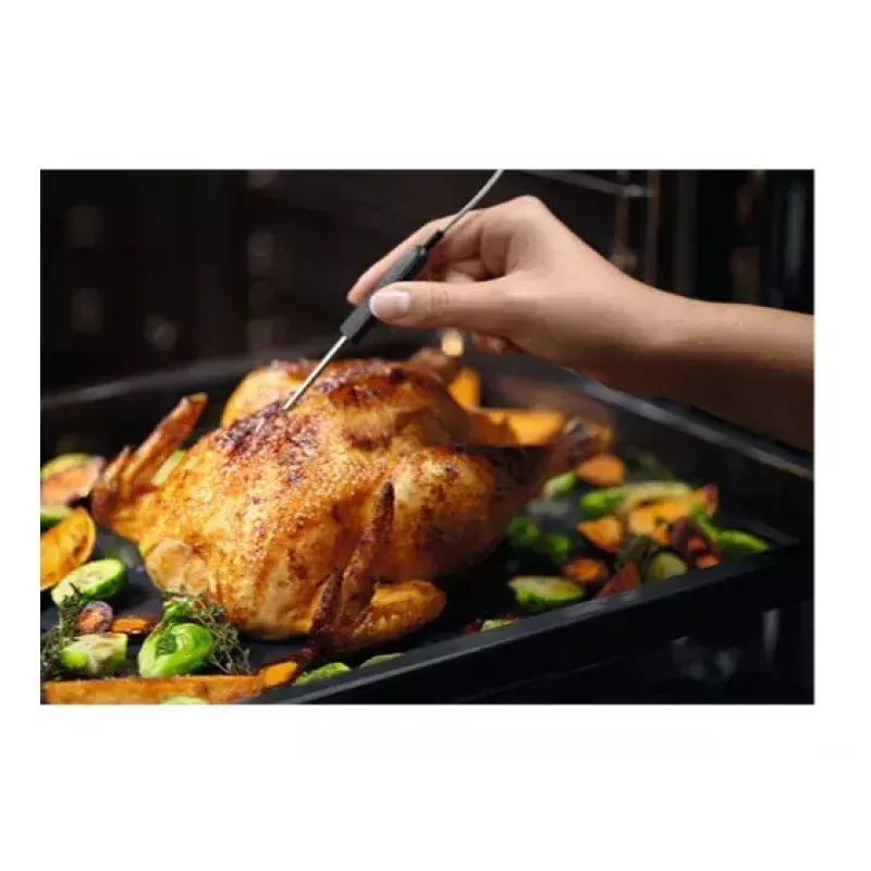Forno elétrico encastrável Electrolux EOC8P39WZ — 72 l, autolimpeza pirolítica, vapor, grelhador, ar quente, preto