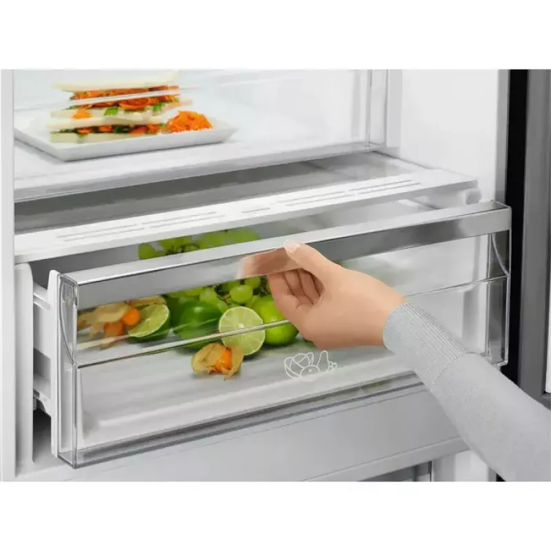 Electrolux LNC7ME32X3 de livre instalação 330 L aço inoxidável