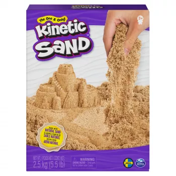 Kinetic Sand, 5,5 lbs (2,5 kg) areia de brincar castanho-natural para arte e artesanato, caixa de areia, Amazon Exclusive (embalagem pode variar), brinquedos sensoriais moldáveis, a partir dos 3 anos