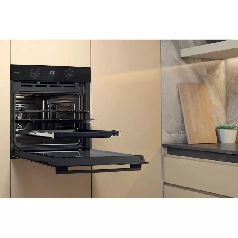 Whirlpool OMSK58RU1SB 71 L preto