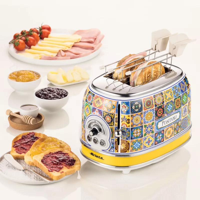 Ariete 0155/0P 6 2 fatias 810 W azul, amarelo