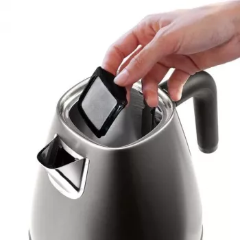 De’Longhi KBIN2001.TB Chaleira 1,7 L 2000 W titânio
