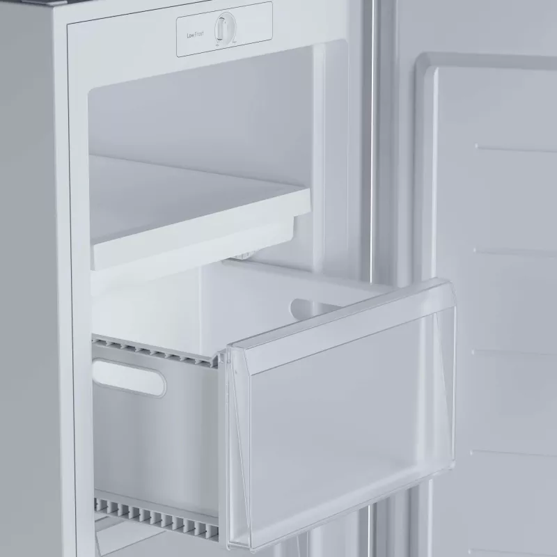Candy CNUQ2L513EWH congelador vertical 169 L branco