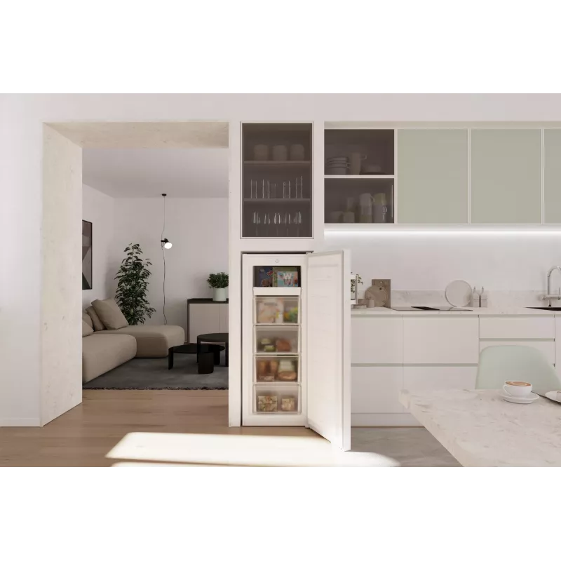 Candy CNUQ2L513EWH congelador vertical 169 L branco