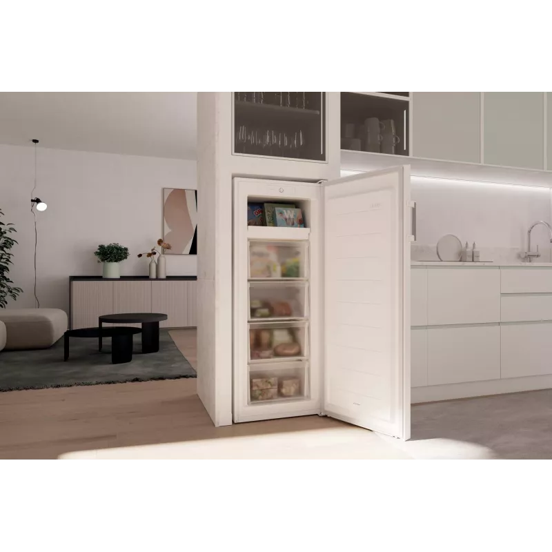 Candy CNUQ2L513EWH congelador vertical 169 L branco