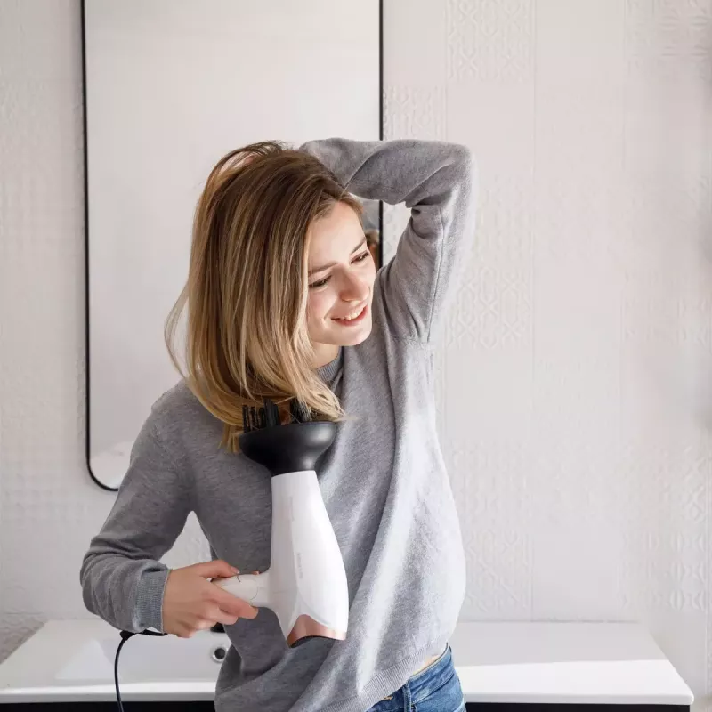 Secador de cabelo Taurus STUDIO 2500 IONIC 2400 W branco com função iónica, 3 níveis de calor, 2 velocidades, difusor e concentrador