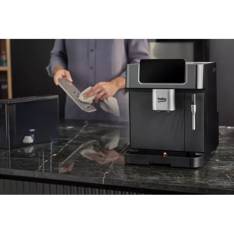 Beko CEG7302B CaffeExperto máquina de café automática com lança de vapor