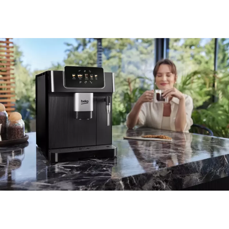 Beko CEG7302B CaffeExperto máquina de café automática com lança de vapor
