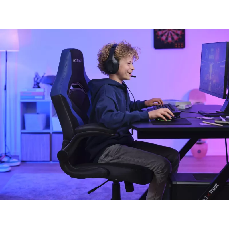 Cadeira gaming universal Trust GXT 703B RIYE preto, azul
