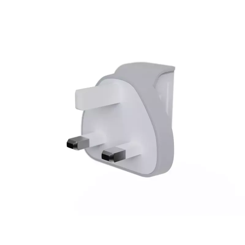 Carregador de viagem GaN portátil 140W Xtorm XVC2140 com 3× portas USB-C-PD e cabo USB-C de 2 m, branco