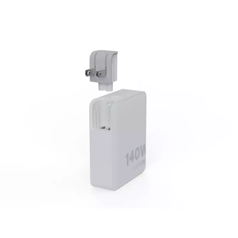 Carregador de viagem GaN portátil 140W Xtorm XVC2140 com 3× portas USB-C-PD e cabo USB-C de 2 m, branco